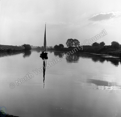 Sailing, River Ure, Langthorpe